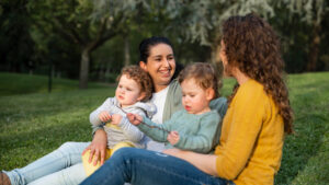 make parenting stress-free- grp of mothers with their children